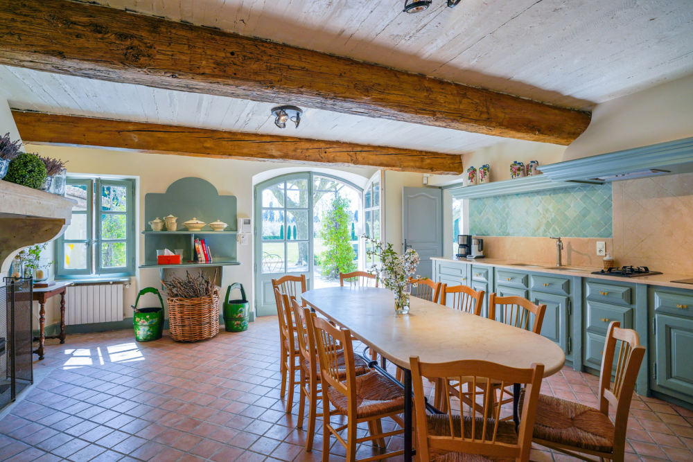 Photographs of Mas d’Olivia villa in Provence - Image 5 of 39