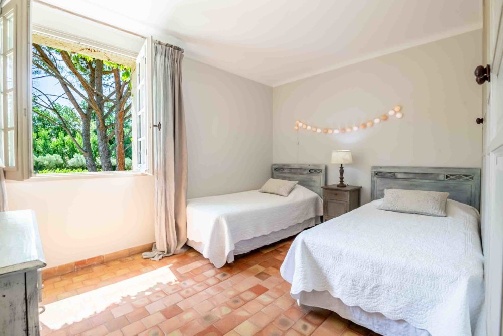 Photographs of Le Mas de Gancel villa in Provence - Image 28 of 41