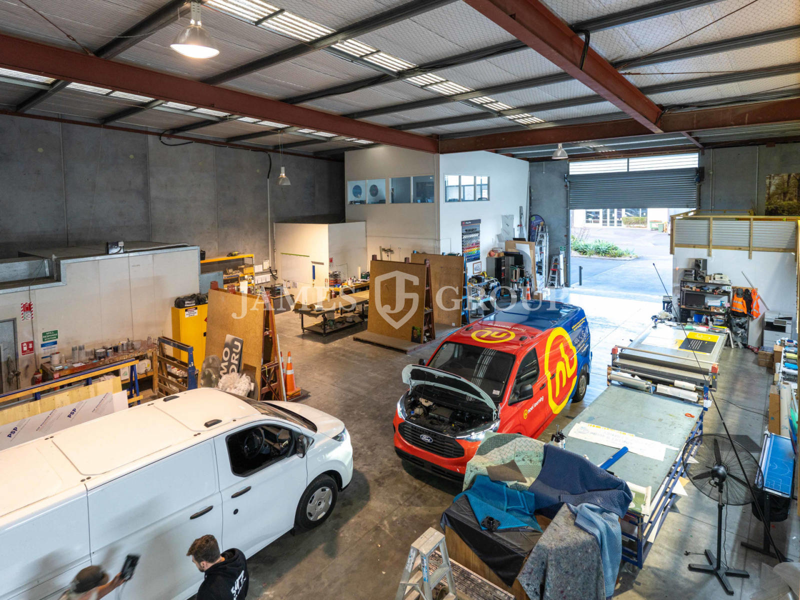 Own A Versatile 635m² Industrial Property | Wiri