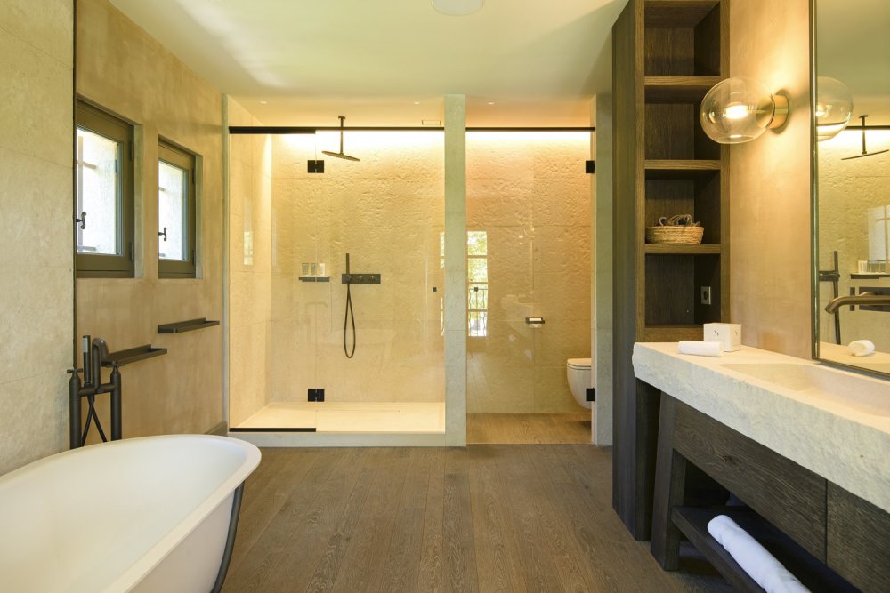 Photographs of Mas de l’Etoile villa in Provence - Image 12 of 39