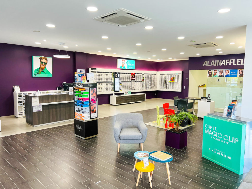 Magasin Opticien 194 Rue de Bretagne - ZAC Les Portes de Bretagne 61000 ALENCON intérieur