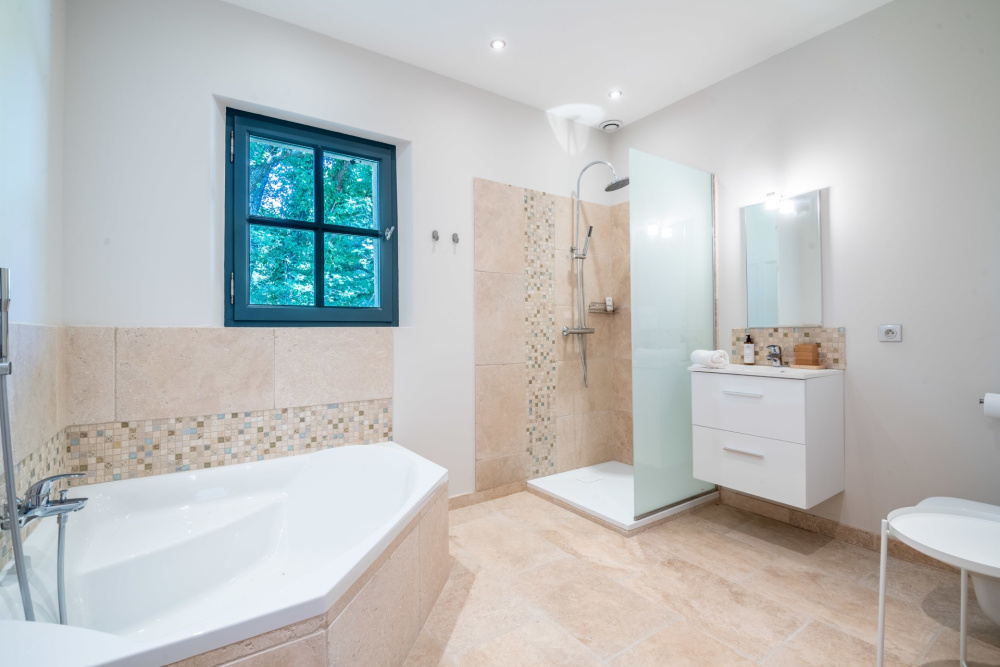 Photographs of Mas de Verlaine villa in Provence - Image 19 of 42