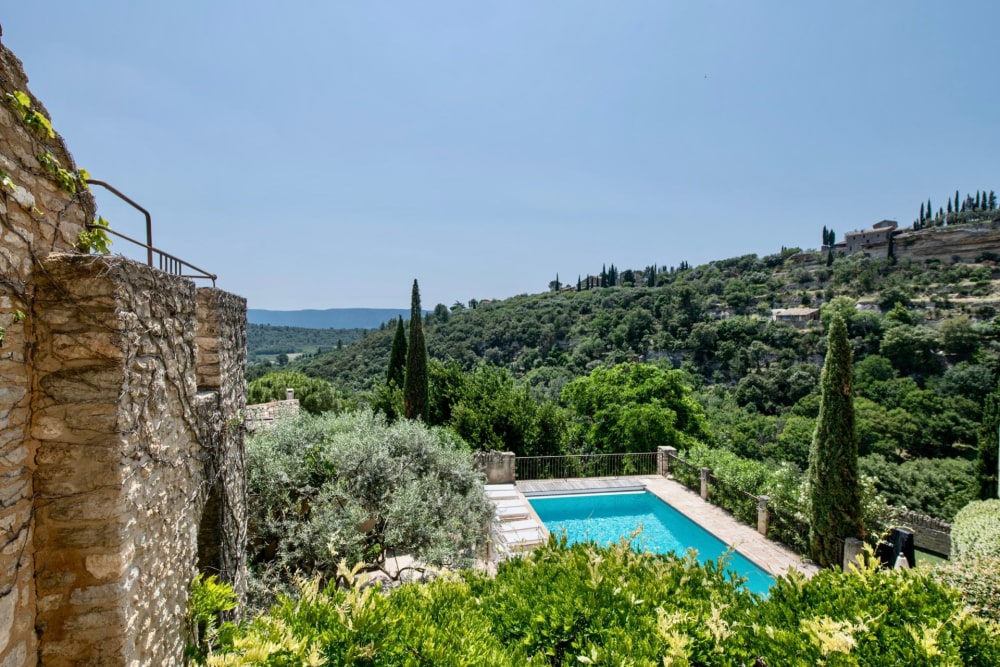 Photographs of Mas de la Reine villa in Provence - Image 19 of 41