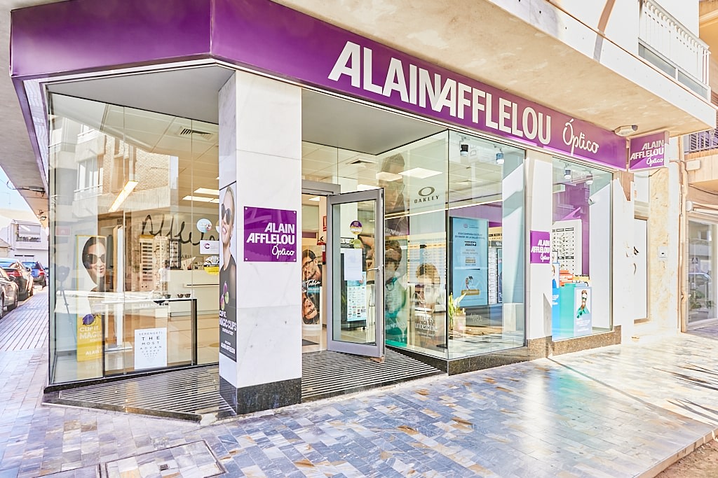 Tienda Óptico CALLE MAYOR  33 03190 PILAR DE LA HORADADA exterior