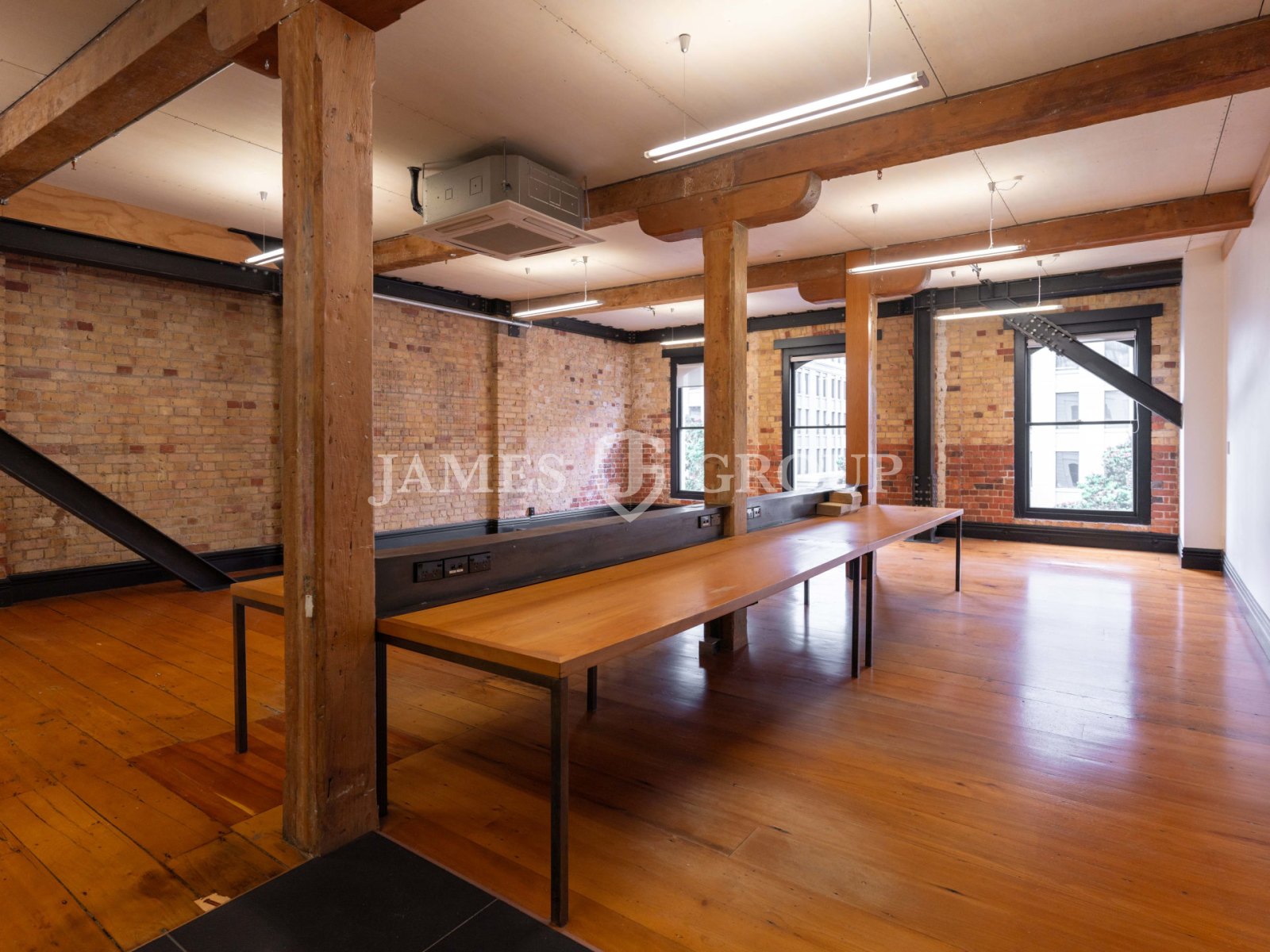 Available Now: 122m² Office Space On Fanshawe