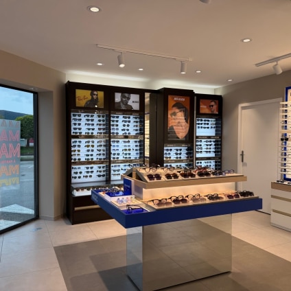 Magasin Opticien 1 impasse Paul Golliat 01100 OYONNAX-ARBENT intérieur