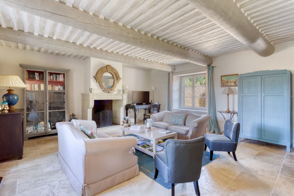 Photographs of Maison Jeannons villa in Provence - Image 6 of 24