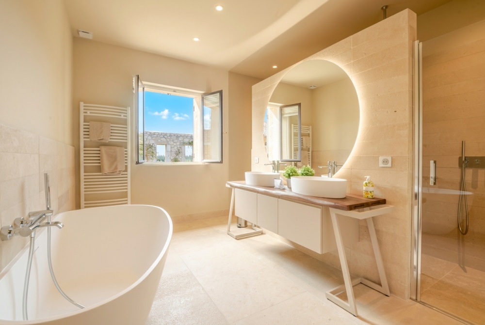 Photographs of Mas des Sources villa in Provence - Image 34 of 41