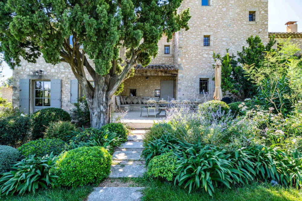 Photographs of Mas des Promesses villa in Provence - Image 3 of 52