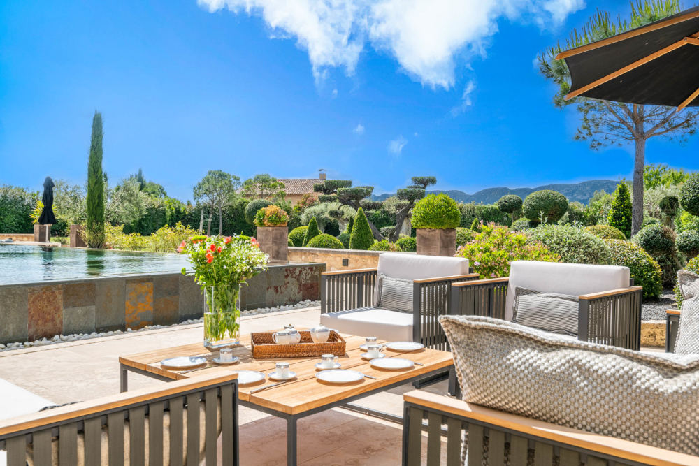 Photographs of Mas la Boheme villa in Provence - Image 34 of 44