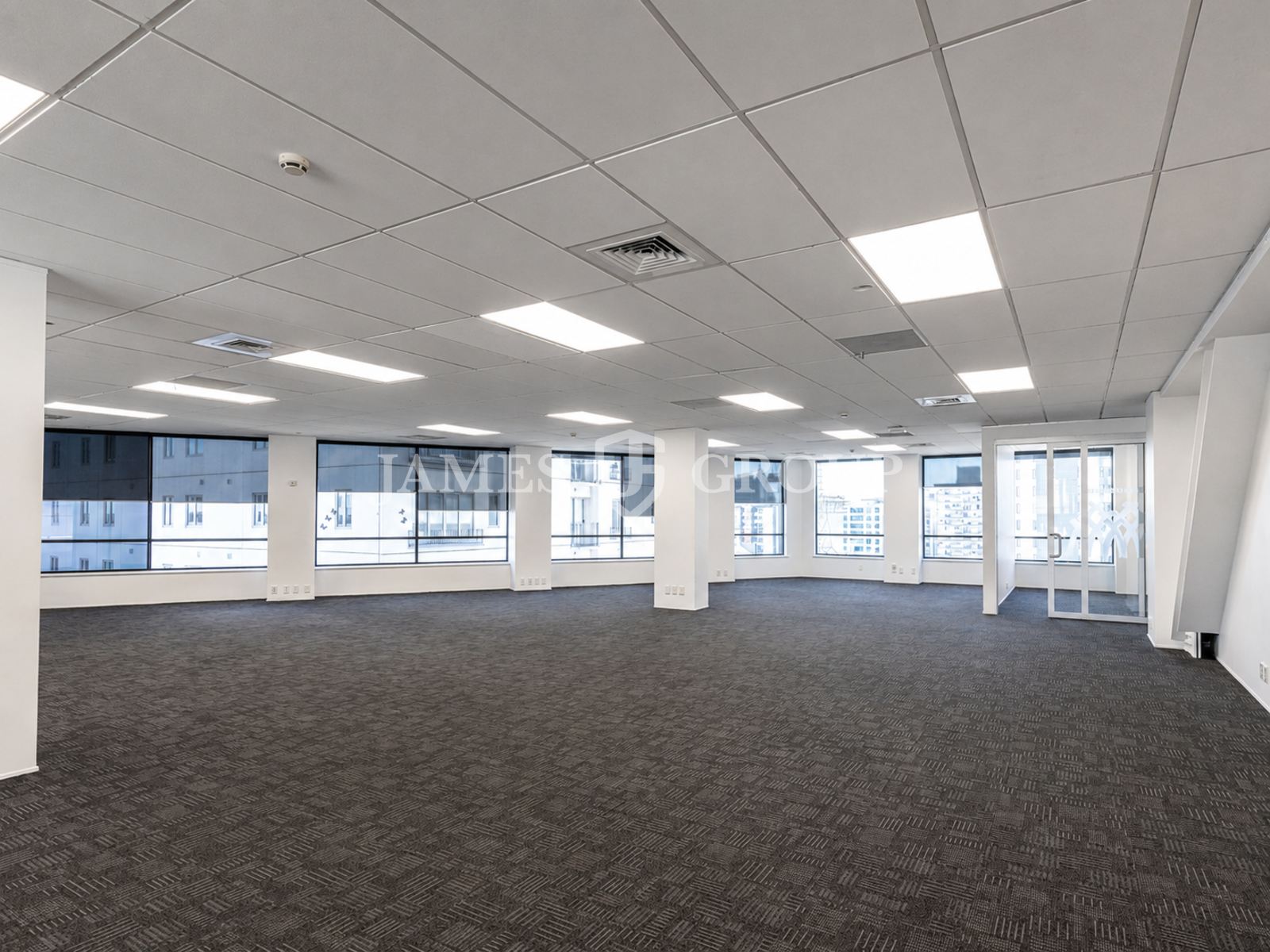 High-outlook Office At An Affordable Rent