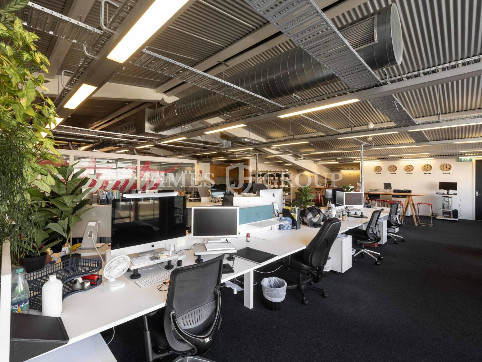 Premium Office Opportunity In City Fringe Suburb