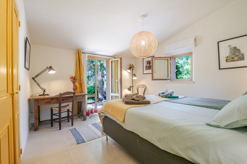 Photographs of Mas de la Plume villa in Provence - Image 21 of 39