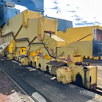 60 Ton DOCKYARD- & QUAY CRANE-LIEBHERR - Image 8