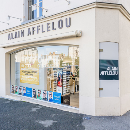 Magasin Opticien 3 place Saint Nicolas 44110 CHÂTEAUBRIANT