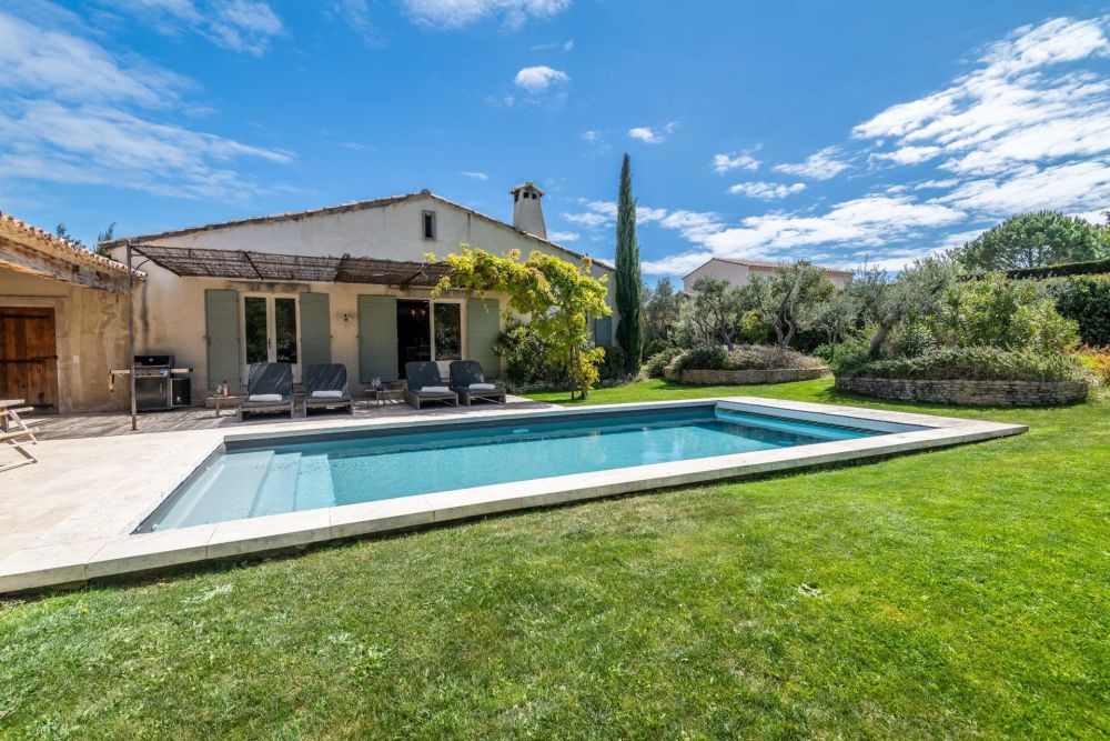 Photographs of La Charmerie villa in Provence - Image 31 of 35