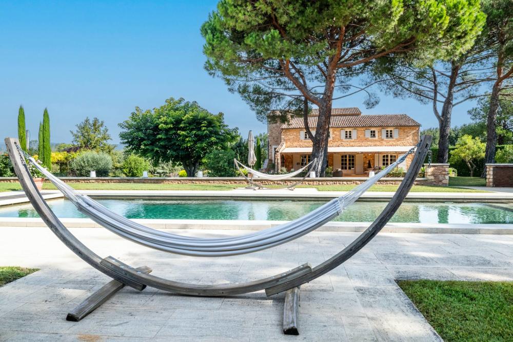 Photographs of Mas du Milan villa in Provence - Image 40 of 50