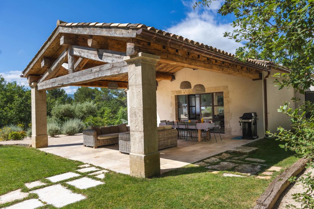 Photographs of Villa Rablassin villa in Provence - Image 1 of 27