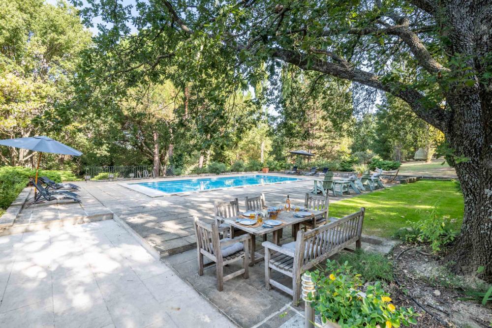 Photographs of Mas de l’Ermitage villa in Provence - Image 30 of 33