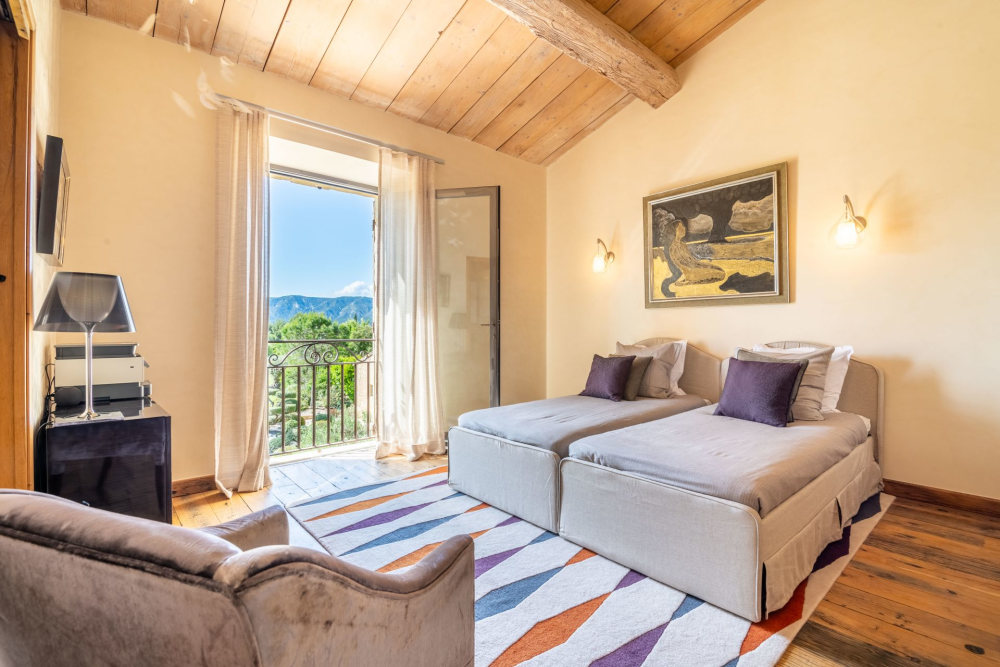 Photographs of Mas la Boheme villa in Provence - Image 35 of 44