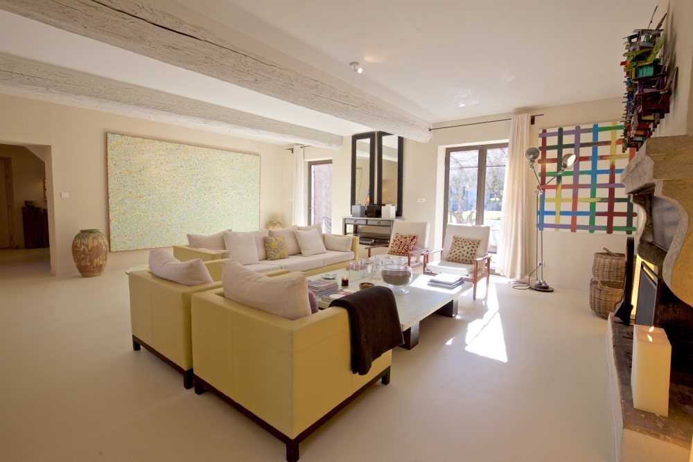 Photographs of Mas des Randonneurs villa in Provence - Image 8 of 41