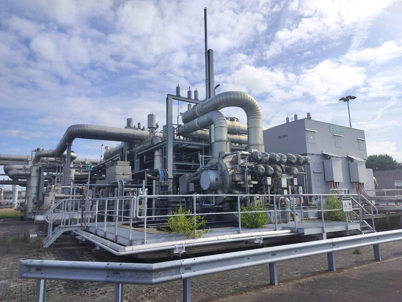 23MW Compression train-Siemens - Image 16