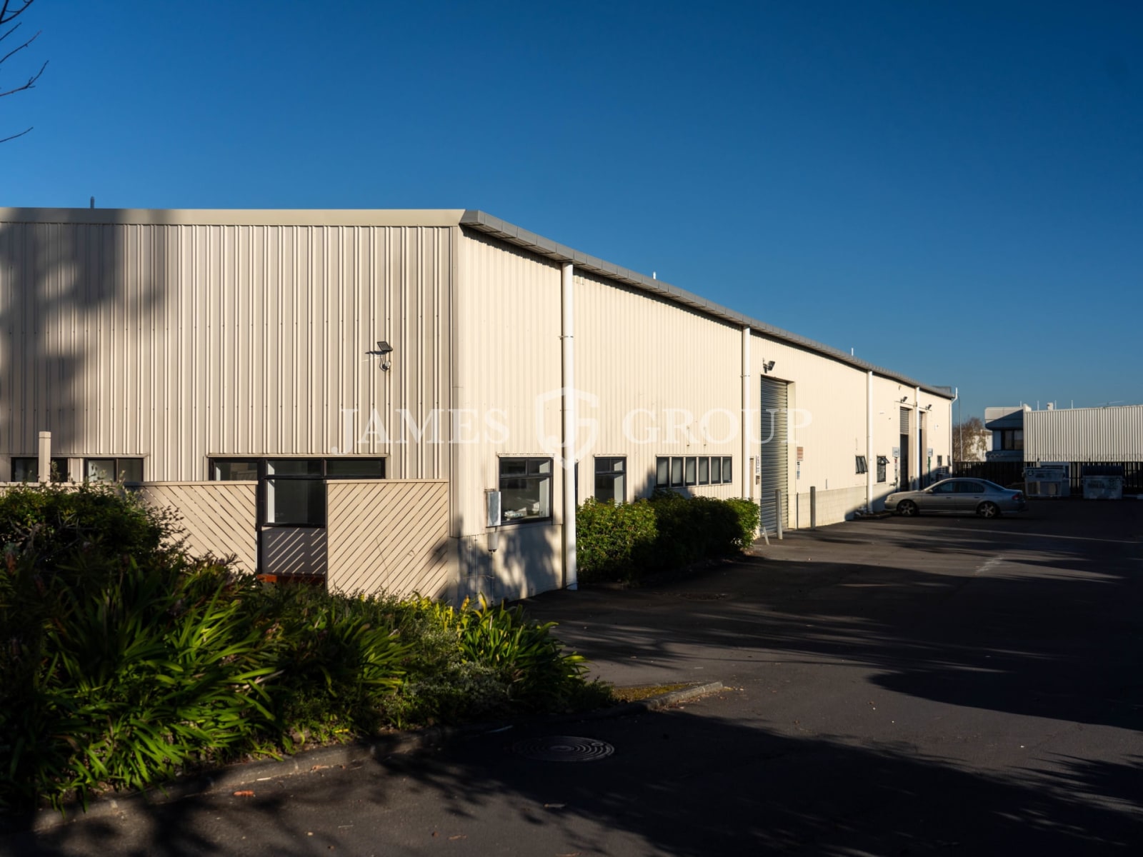 Versatile Industrial Warehouse | 1,502m²