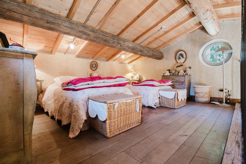 Photographs of Le Mas d’Eygalieres villa in Provence - Image 41 of 60