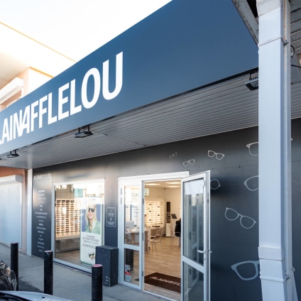 Magasin Opticien 5611 route d'Uzès 30700 MONTAREN-ET-SAINT-MÉDIERS