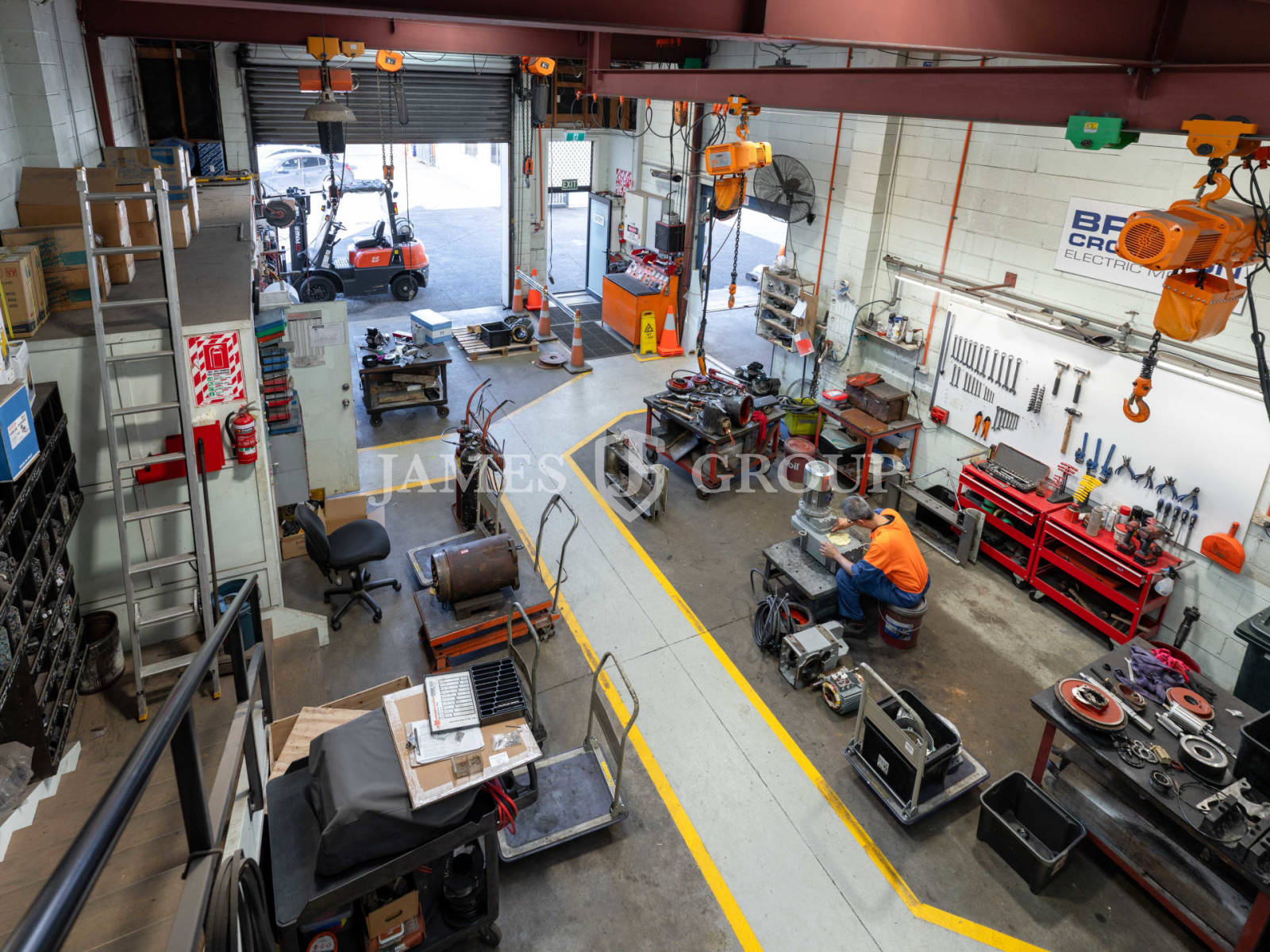Turnkey Engineering Unit With Gantry + Booth