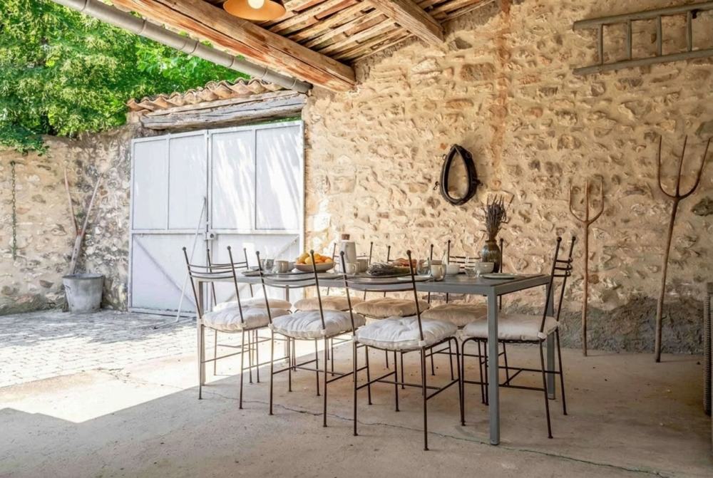 Photographs of La Farinette villa in Provence - Image 24 of 33