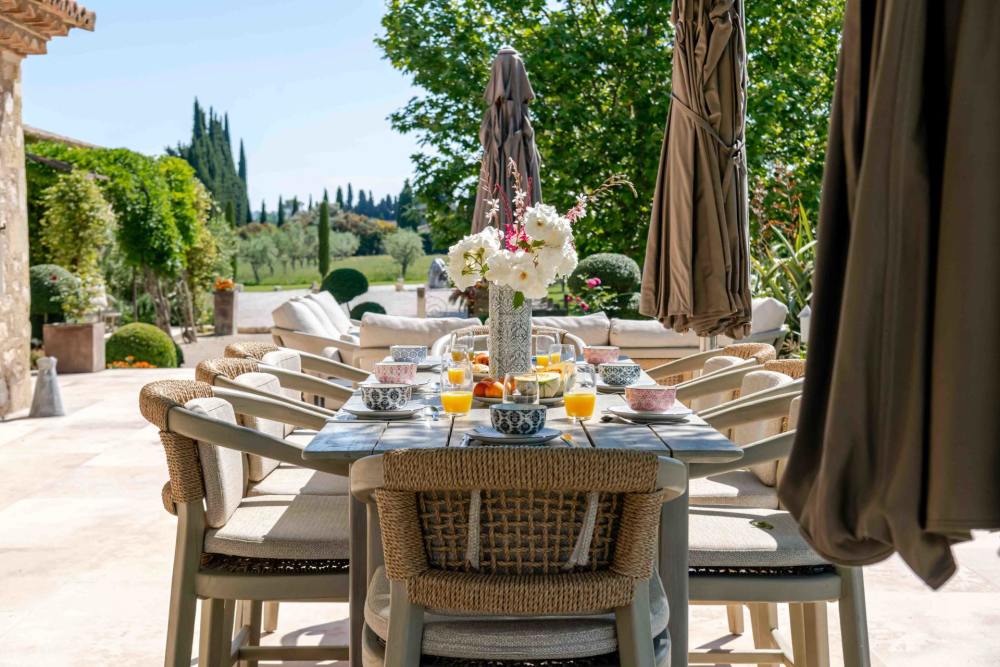Photographs of Mas des Sources villa in Provence - Image 4 of 41