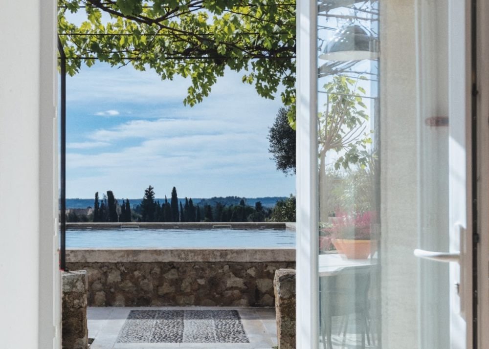 Photographs of Mas des Charmes villa in Provence - Image 33 of 39