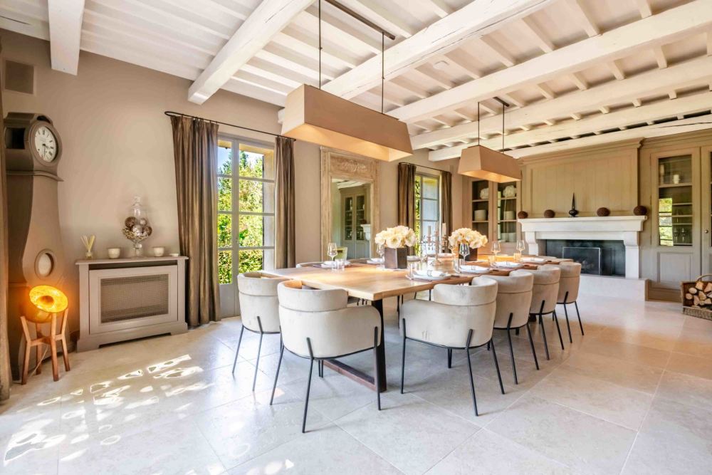 Photographs of Domaine de Villeblanche villa in Provence - Image 11 of 60