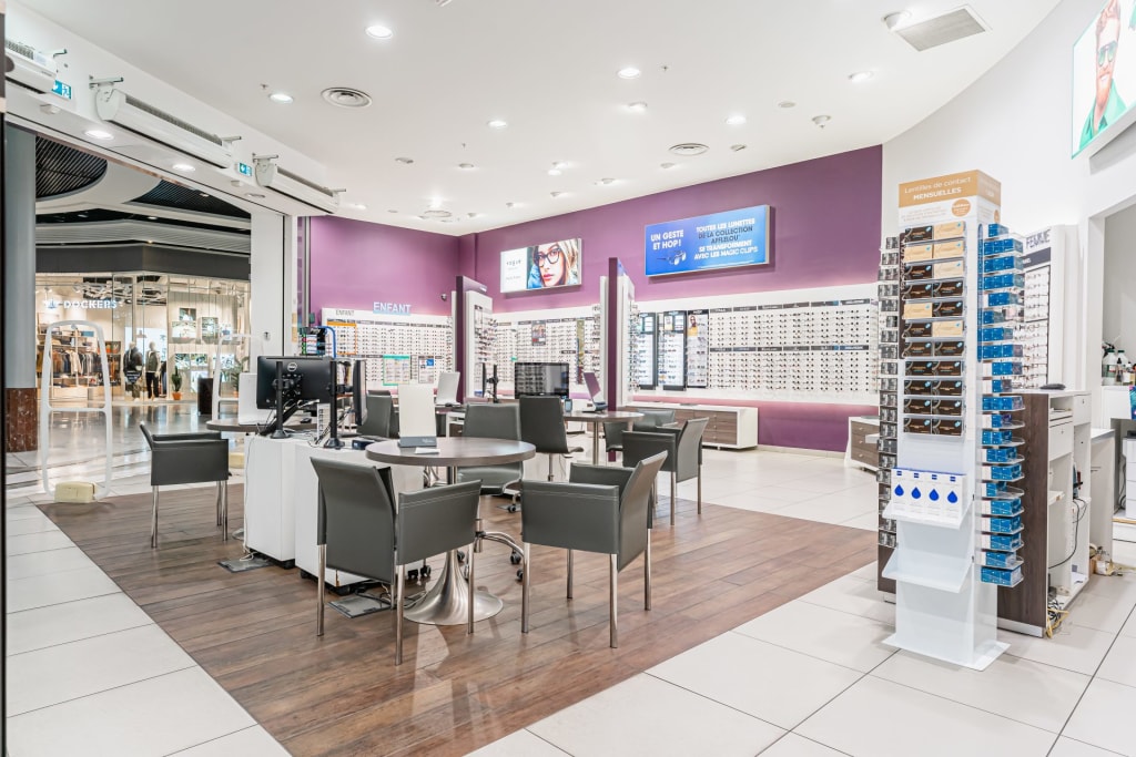 Magasin Opticien C.C. Les Rives d'Arcins 33130 BÈGLES intérieur