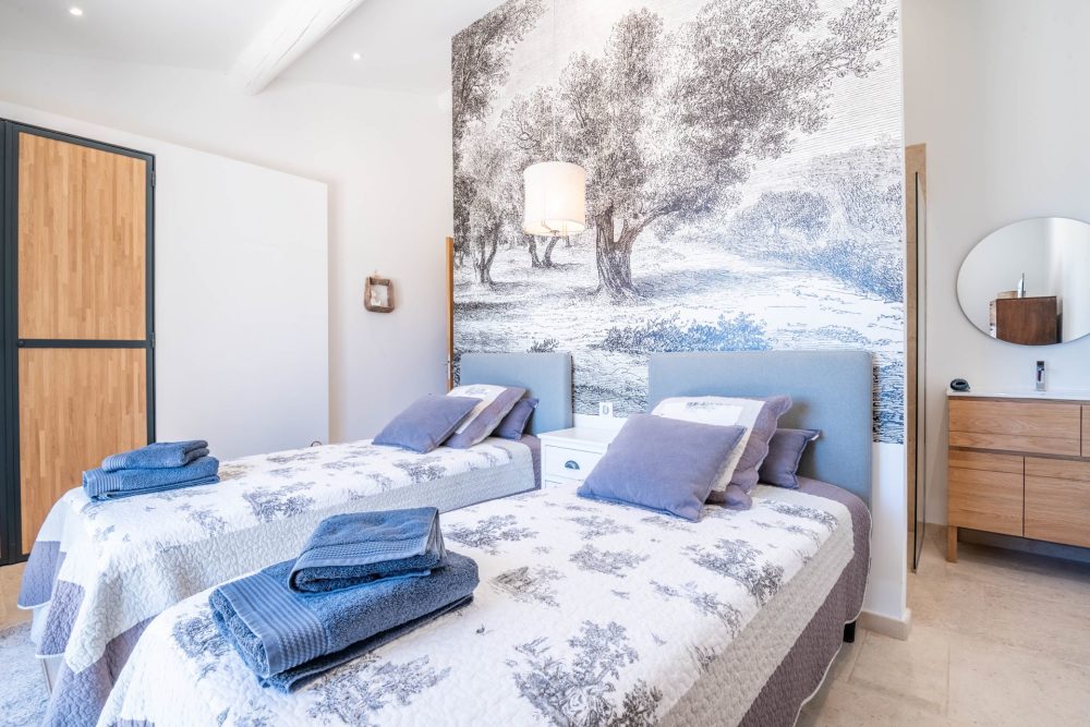 Photographs of Mas La Vue Royale villa in Provence - Image 38 of 45