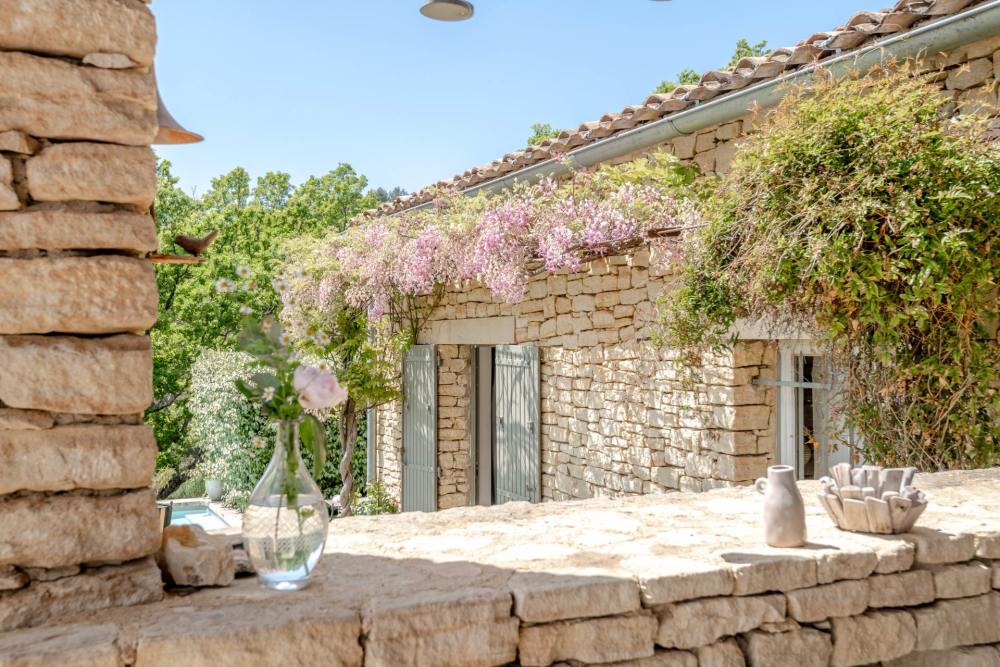 Photographs of Mas Bonheur villa in Provence - Image 22 of 32