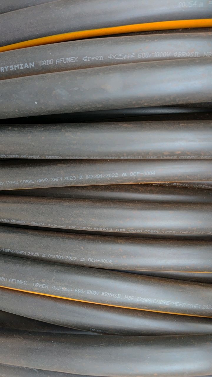 Prysmian Afumex Green Flexible Cable 1KV 1x4c 25mm² 1000m