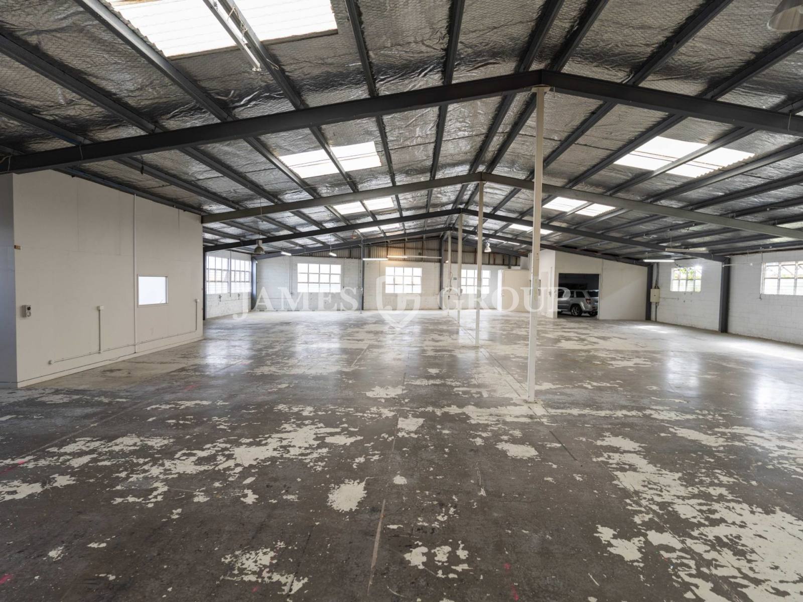 958m² Functional Warehouse + Yard