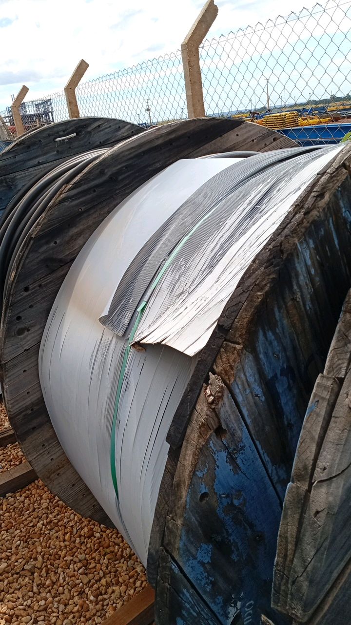 Prysmian Afumex Green Flexible Cable 1KV 1x1c 240mm² 1000m