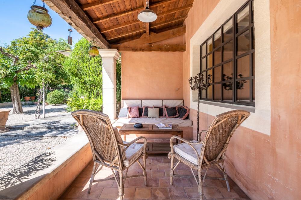 Photographs of Mas de Pagnol villa in Provence - Image 34 of 39