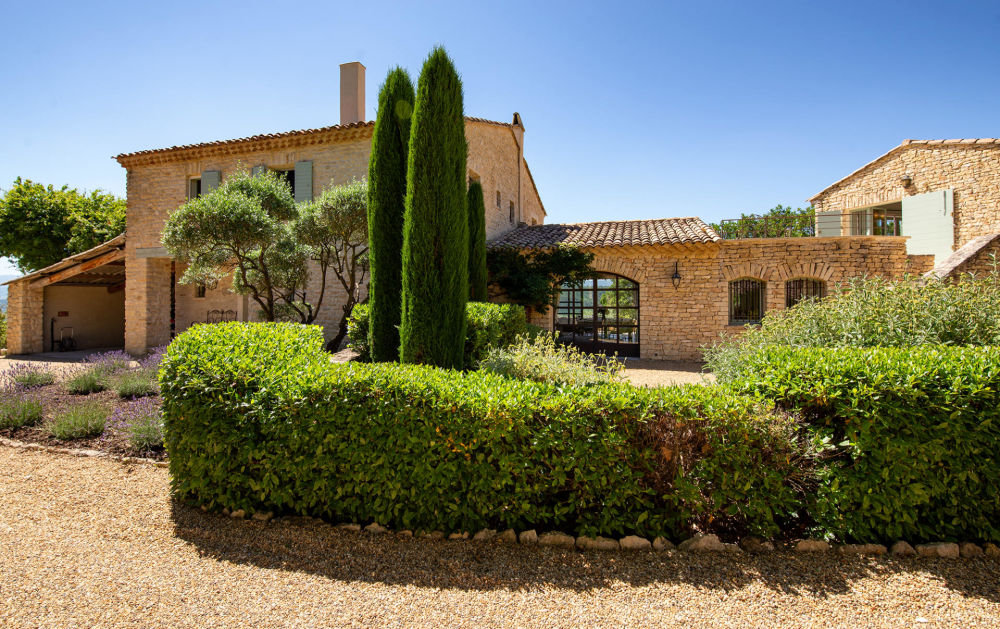 Photographs of Le Mas de la Route Neuve villa in Provence - Image 27 of 45