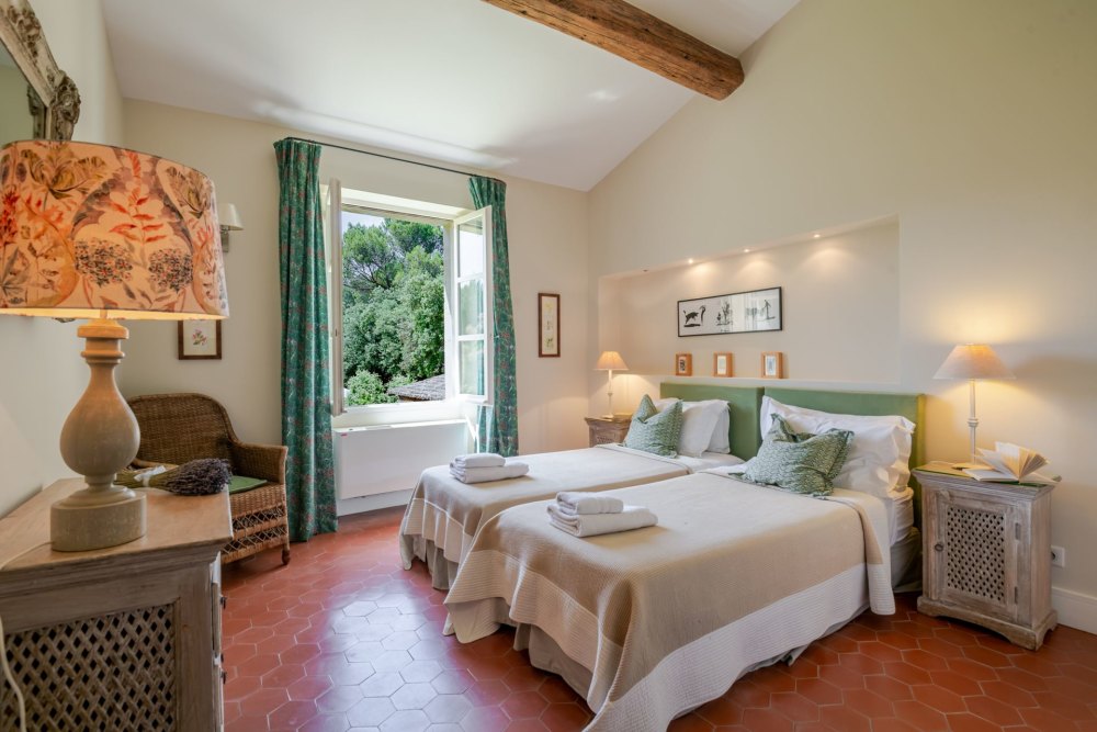 Photographs of Mas de Roubine villa in Provence - Image 31 of 45