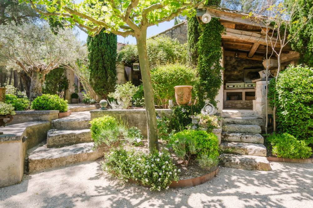Photographs of Le Mas d’Eygalieres villa in Provence - Image 56 of 60