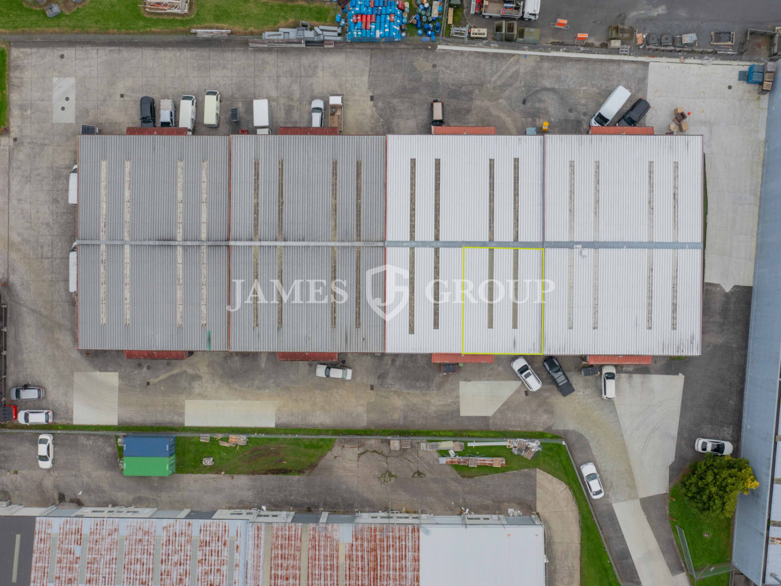 Secure Industrial Unit In Drive-around Complex