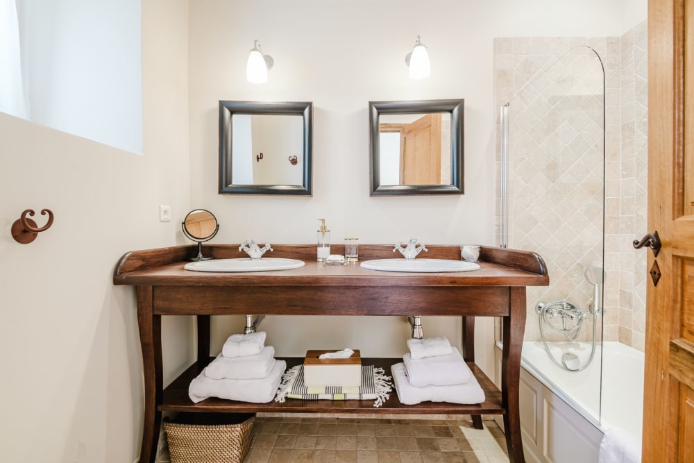 Photographs of Mas Ambre villa in Provence - Image 34 of 51