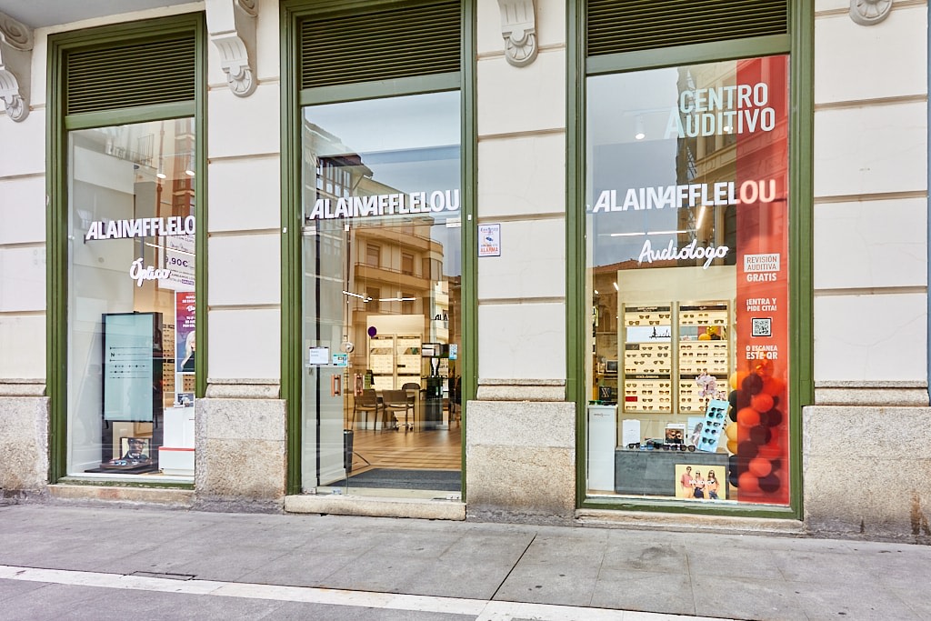 Tienda audiólogo Calle de Santa Clara 2 49003 Zamora exterior