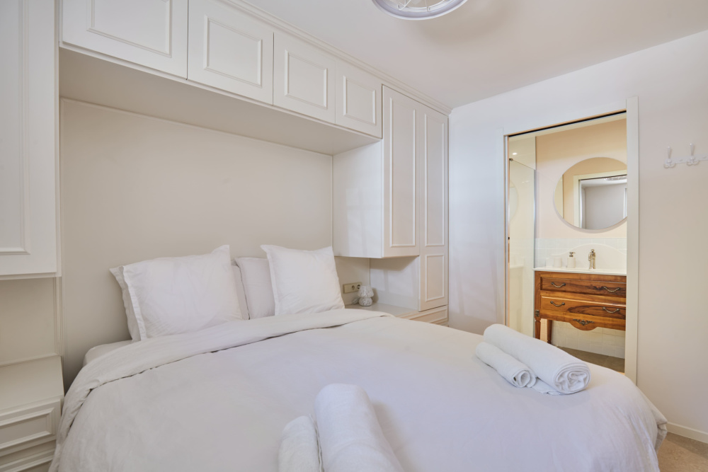 Photographs of Villa Mirabeau villa in Provence - Image 33 of 36
