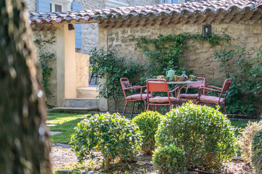 Photographs of Mas de l’Ermitage villa in Provence - Image 15 of 33