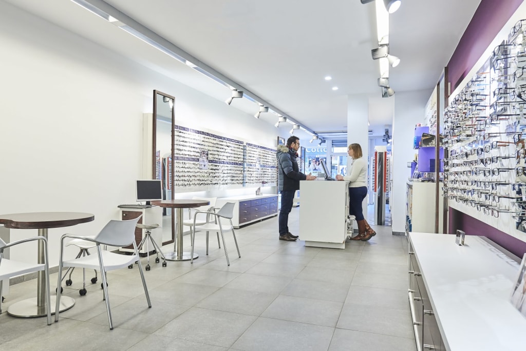 Magasin Opticien Chaussée de Bruxelles  282 1410 WATERLOO intérieur